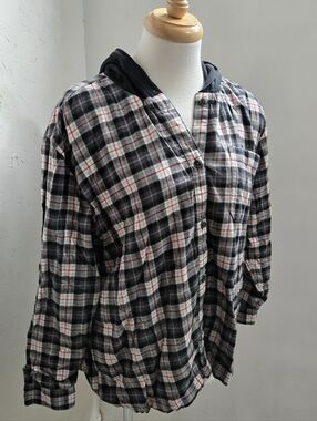 Eddie Bauer Black Hooded Plaid Shirt Jacket with Red Trim